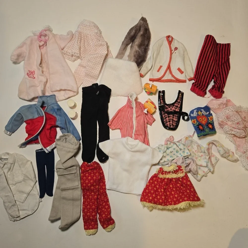 Vintage 1960s Barbie Ken Skipper Doll‎ Clothing Lot 26 Mixed Pieces HTF Rare!!